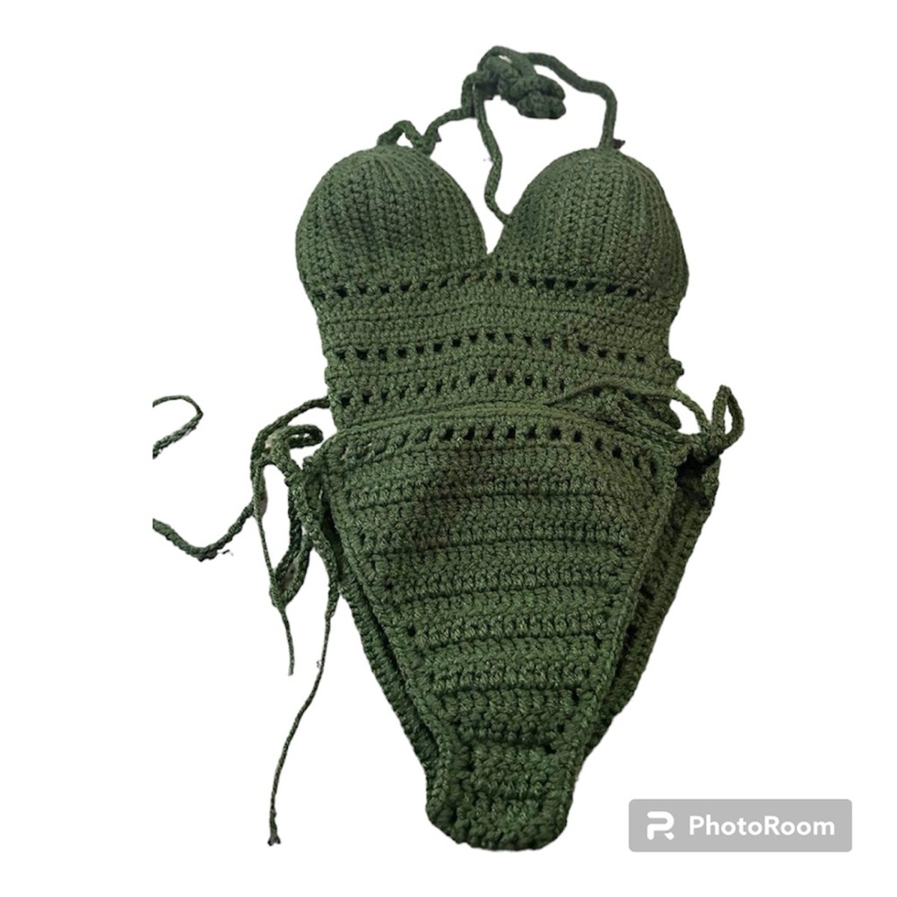 Hand made Two piece crochet .NWOT